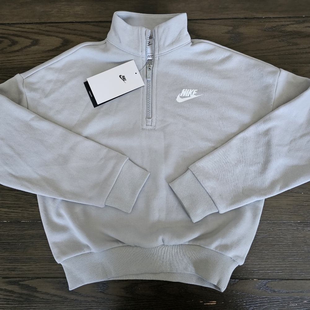Nike girls sportswear sweater size S - Picture 1 of 3